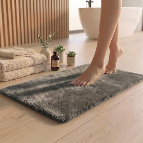 Image of Earthy Fables Plush Microfiber Bath Mat, Quick Dry, Anti-Skid, Water Absorbent, Non-Slip, Machine Washable Floor Rug, Shower Mat, Door Mat for Bathroom, Bedroom, 75 x 45 cm - Grey