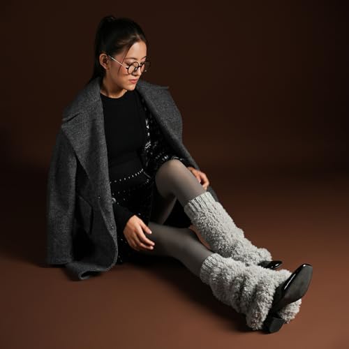 Image of Theater Women Banded Plush Ribbed Leg Warmer - Black | Soft Ribbed Knit with Contrast Band | Stretchable & Stylish | Free Size Layer