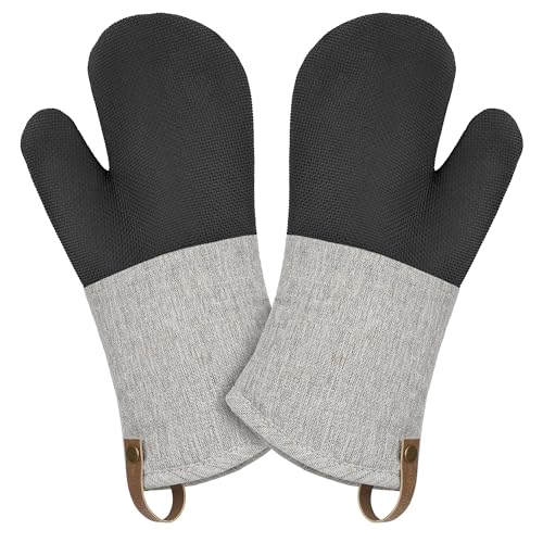 Cuisinart Kitchen Oven Mitts – Heat-Resistant Kitchen Mitts for Oven with Non-Slip Neoprene Palm, Long Cuff, and Cotton Filling – Durable Oven Gloves for Cooking, Baking, & Grilling