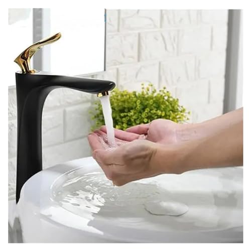 Robinet cascade de salle de bain idéal pour la routine matinale sur vasque et meuble vanité