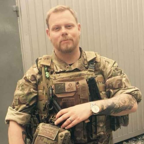 Paolo tr&auml;ffar Mikael Skillt