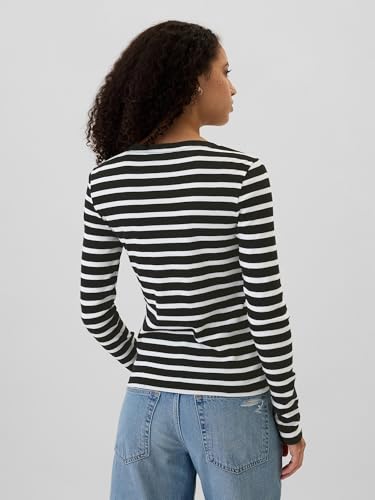 GAP Women's Long Sleeve Favorite Crew-Neck T-Shirt2