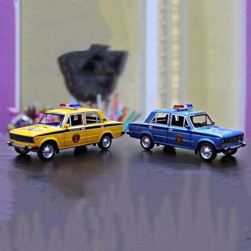 Image of 1:24 Diecast Metal Car Model Police Taxi Toy Cars for Kids Pull Back Openable Doors with Light Sound. (Yellow)