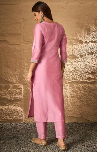 Image of Women's Silk Blend Solid Regular Kurta Set
