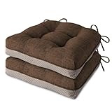 Dimensions parfaites : Mesurant 40 x 40 cm en taille et 10 cm d’épaisseur, ces coussins de chaise pour chaises de salle à manger sont conçus pour s’adapter parfaitement à la plupart des chaises de salle à manger standard. Il offre juste la bonne quantité de rembourrage pour rendre votre expérience culinaire plus confortable. Des chaises de salle à manger dans votre cuisine à celles d'un petit restaurant de style bistrot, ce coussin de chaise est un ajout polyvalent.