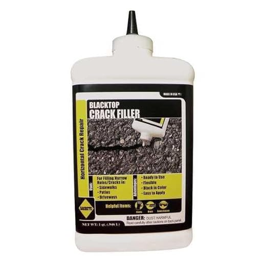 Sakrete Black Blacktop Crack Filler, 1 qt. Bottle, Coverage: 40 ft. @ 1/4" x 1/4" Black 120041-1 Each