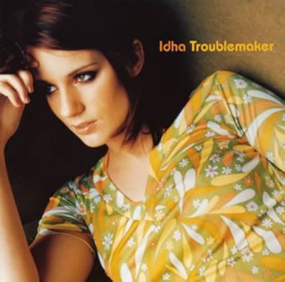 IDHA「TROUBLEMAKER」 Amazon.com: Troubmaker: 4988010664725: Idha: Books