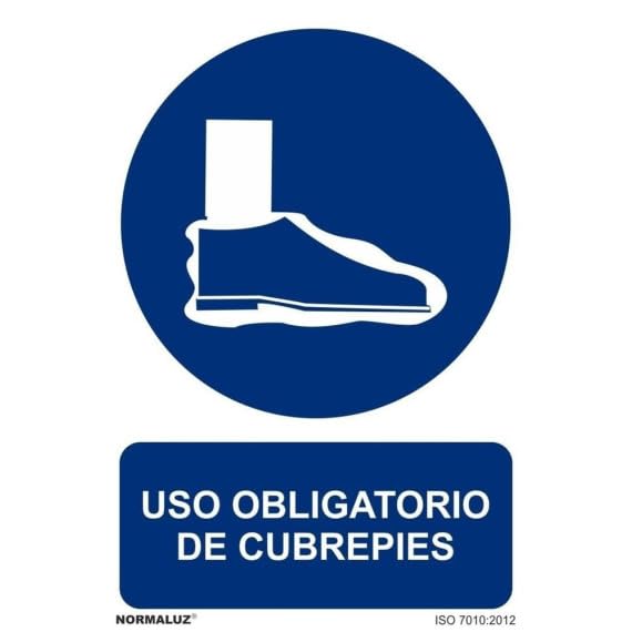 Señal de Uso Obligatorio de Cubrepies, con tintas UV SEKURECO