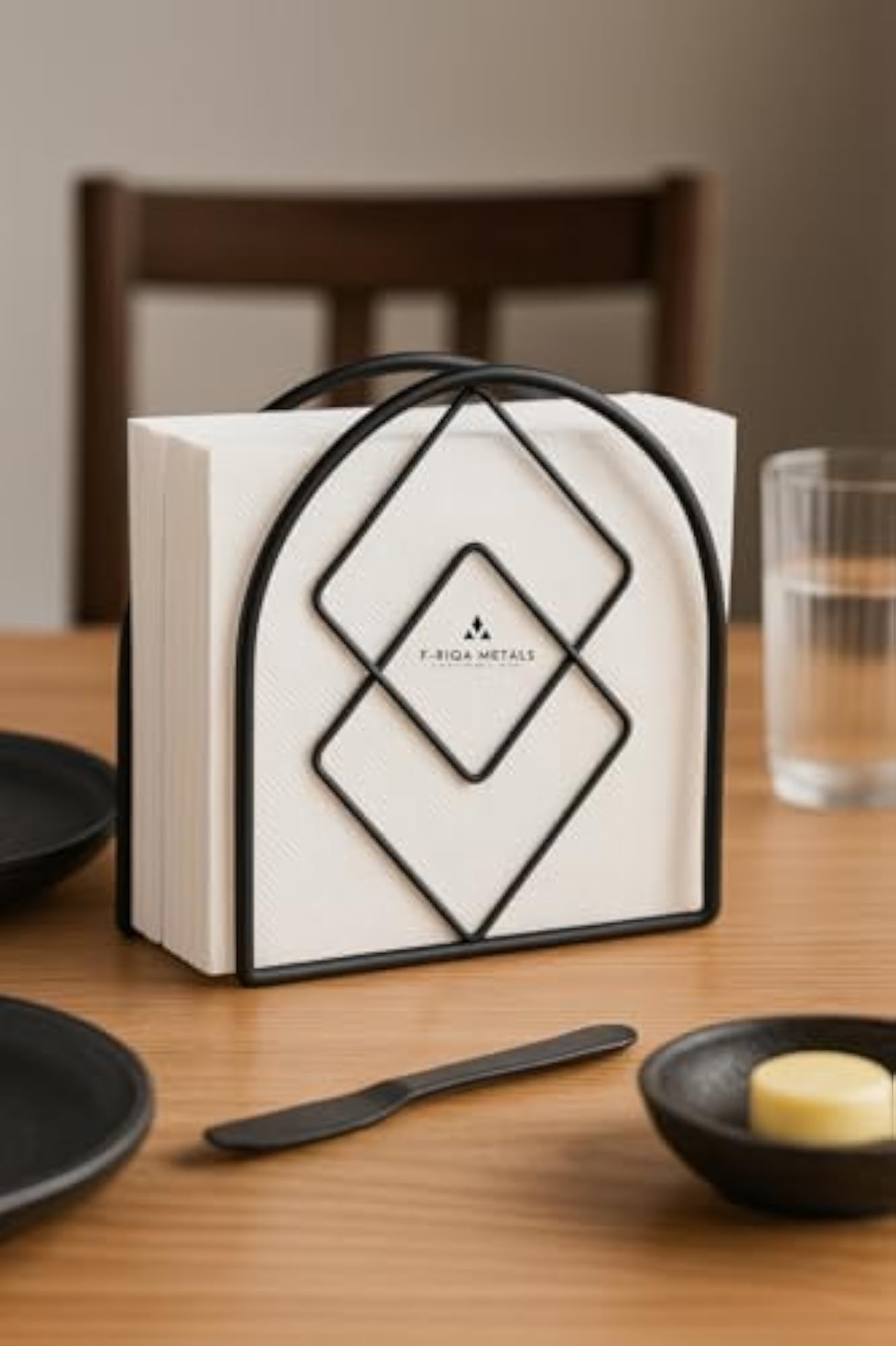Modern Iron Napkin Holder, Elegant Table Accessory