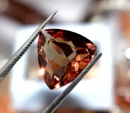 10 Ct+ Natural Loose Gemstone, Trillion Cut Color-Changing Stone for Jewelry Making, Necklace & Ring Designing