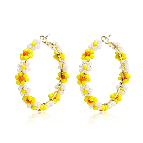 Créoles en perles colorées pour vos looks de plage et vacances d'été bohèmes