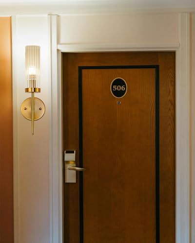 Lámpara de pared moderna de cristal E14 para un dormitorio cálido 4