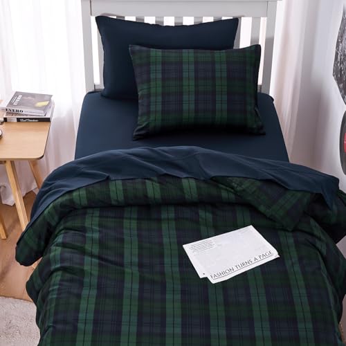 Image of Wake In Cloud - Plaid Comforter Set, Scottish Tartan Check Geometric Modern Pattern Printed, Soft Lightweight Bedding, 3 Pieces, Dark Green, Twin /Twin XL Size