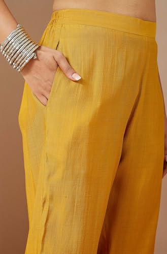 Image of Janasya Women's Silk Blend Embroidered Straight Kurta Set