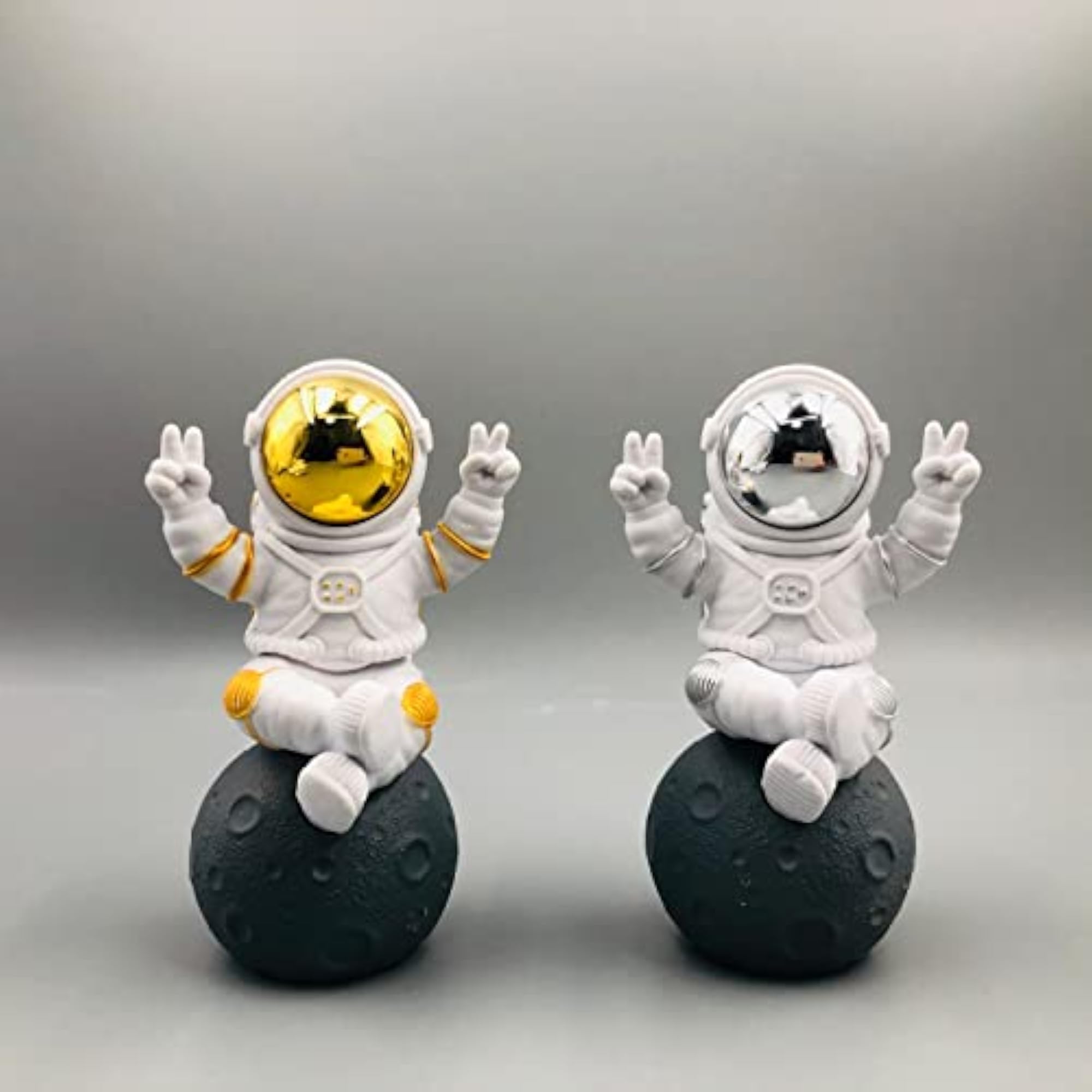 Figurine Astronaut Statue Spaceman Decor