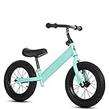 Paso a paso, la fama exclusiva está diseñada para que los jóvenes ciclistas los suban y bajen. El marco de acero es lo suficientemente resistente como para soportar muchos golpes.
