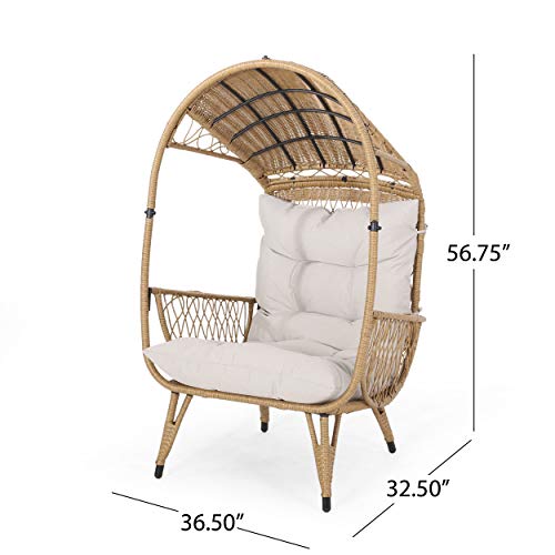 Luxury Outdoor Wicker Lounge Chair