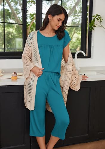 Image of Ekouaer Women's Capri Pajama Set Short Sleeve Mumu Pjs Pleated Top Capri Pants with Pockets Sleepwear Lounge Set