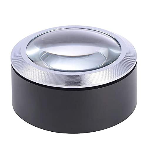 Lampe loupe 5X LED pour broderie et couture de précision au salon