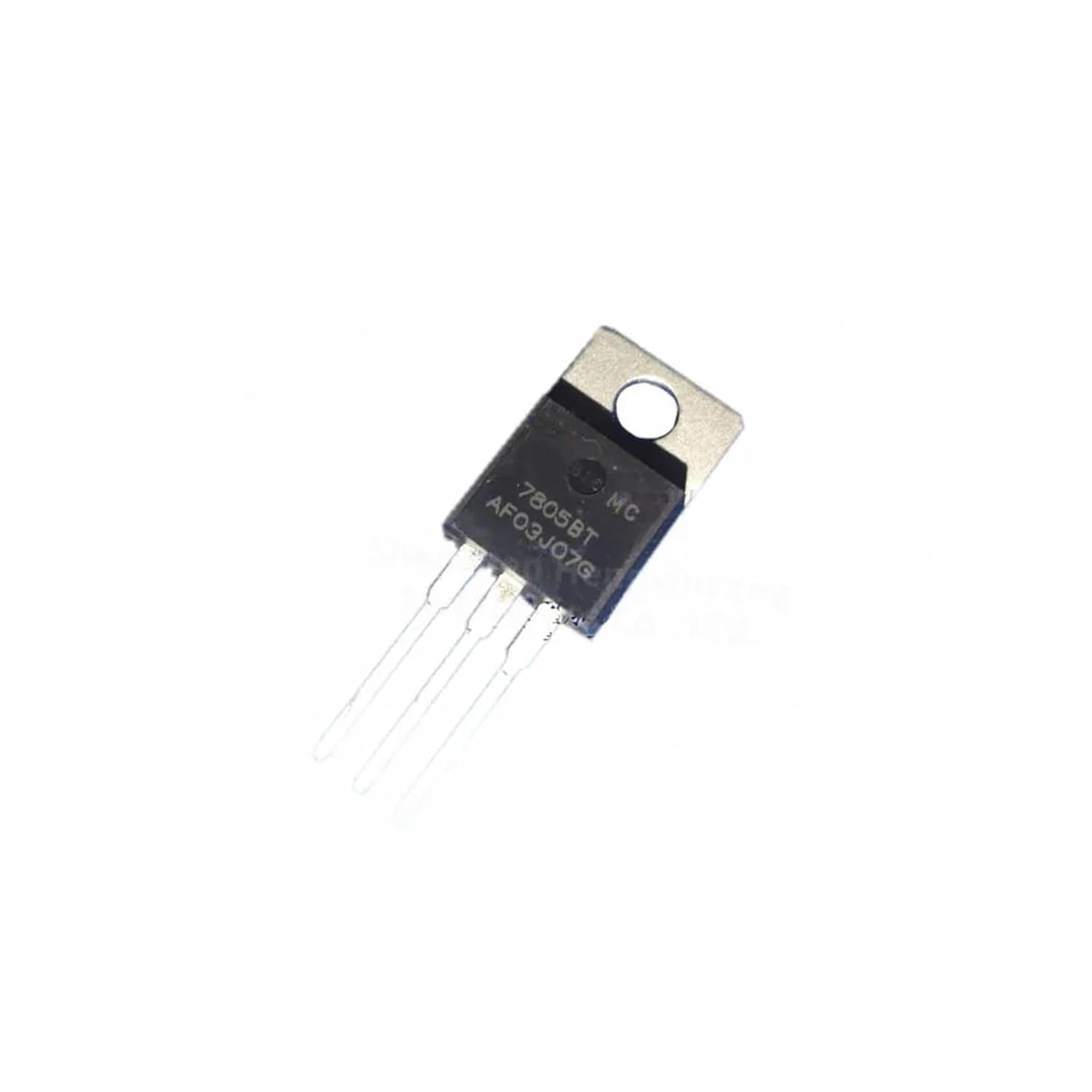 10PCS MC7805BTG TO-220 5V 1A IC Regulated Amplifier
