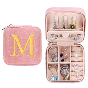 TINGN Gepersonaliseerde cadeaus voor tieners en meisjes, sieradenkistje, klein sieradenkistje, M sieradendoos, reissieradenkistje, reizen, sieradenopslag, cadeaus voor vrouwen, verjaardag