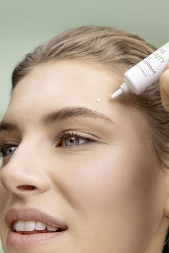 lavera Pure Beauty Spot Treatment - sichtbare Pickelreduzierung - trocknet punktuell aus - effektiv gegen Unreinheiten - vegan - Naturkosmetik