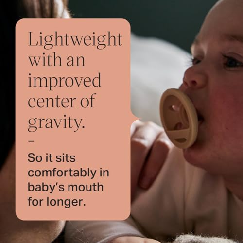 Image of Tommee Tippee Breast-Like Pacifier, Lightweight, One-piece Silicone Design, Symmetrical Nipple, 0-6m, 4 Pack