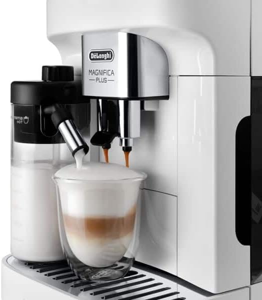 De'Longhi Magnifica Plus machine preparing a latte with milk frothing