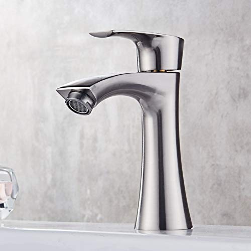 Robinet de salle de bain en cuivre pour vasque à poser ambiance spa à la maison