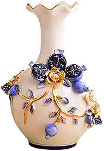 Décoration de table réussie grâce à ce vase stable pour bouquets créatifs