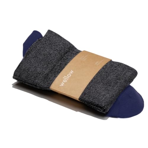 Image of Wellow Knee High Compression Socks for Men & Women, 18-25 mmHg, Bamboo Viscose, Swelling Relief
