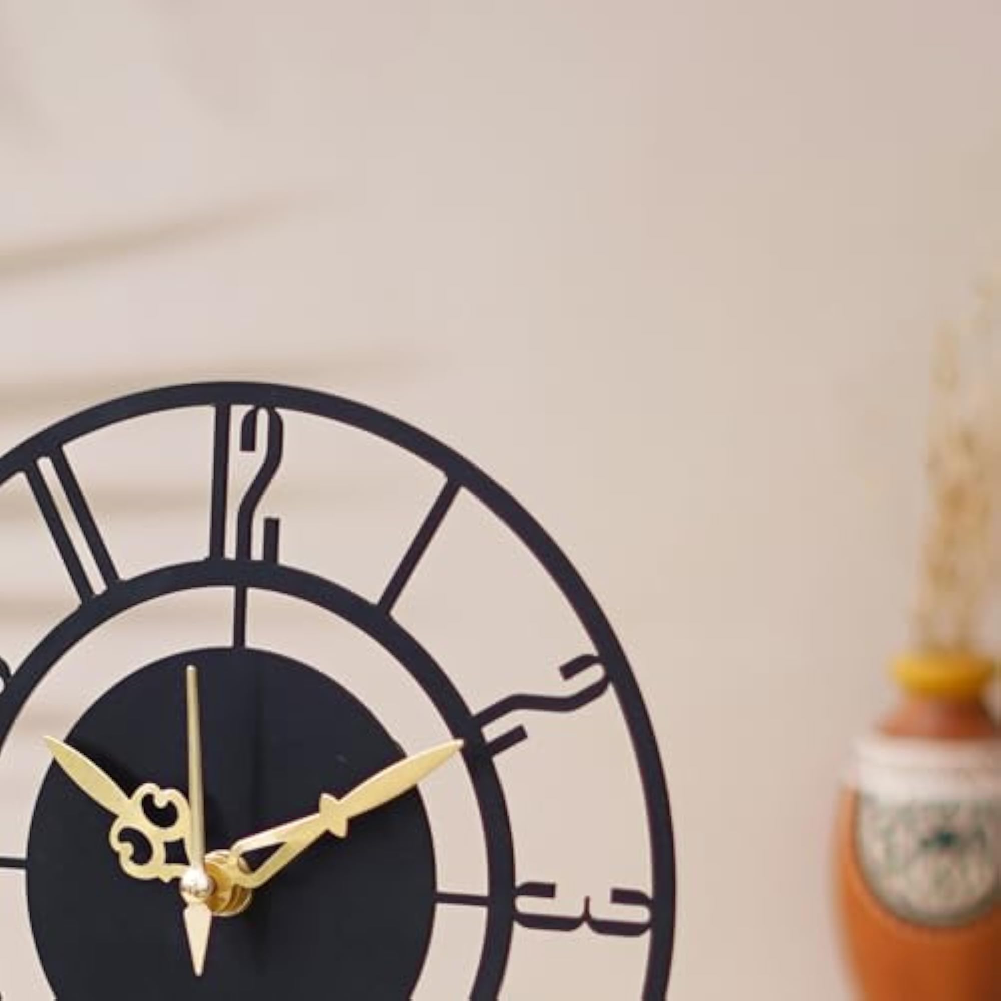 Designer Metal Table Clock, Matte Black Finish