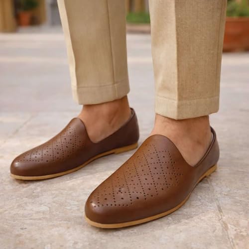 Image of Punjabi Mojaris Mens Shoes Cream Wedding for Groom,Traditional Indian Footwear Ethnic Peshawari Slippers