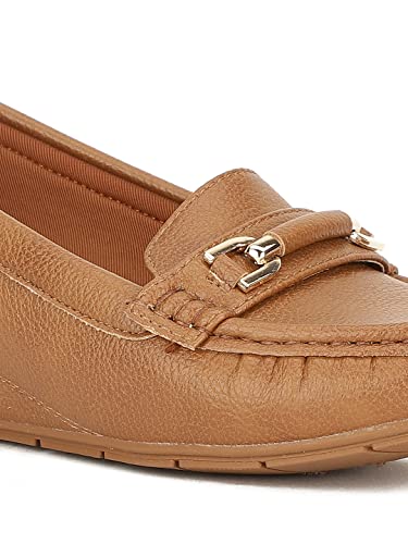 Image of Bata Women Zaynab Loafers, Nude, (6510177)