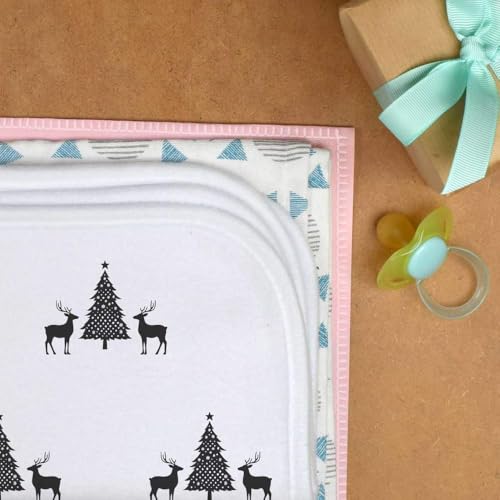 Azeeda 'Christmas Tree with Two Reindeer Silhouette' Baby Burp/Wash Cloth (BC00034178)3