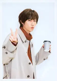 Snow Man 公式 生 写真（阿部亮平）SM04998