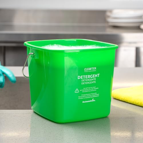 Image of Restaurantware Plastic Bucket with Stainless Steel Handle Pack of 1, 3 Quart Plastic Cleaning Pail, Green Square Design, Measurement Graduations, for Janitorial and Foodservice Use