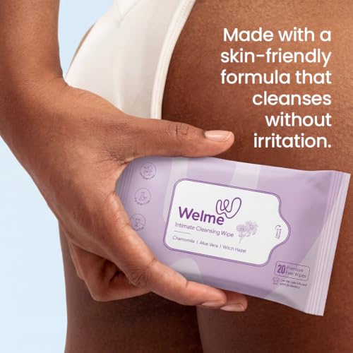 Image of Welme Intimate Cleansing Intimate Wipes for Daily Use | Chamomile, Aloe Vera & Witch Hazel | pH Balanced | Infused with Prebiotics | 20 Wipes for Travel, Periods & Pre /Post Intimacy