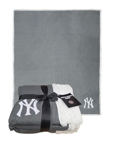 Northwest MLB Waffle Sherpa Throw Blanket 50 x 60 (New York Yankees)
