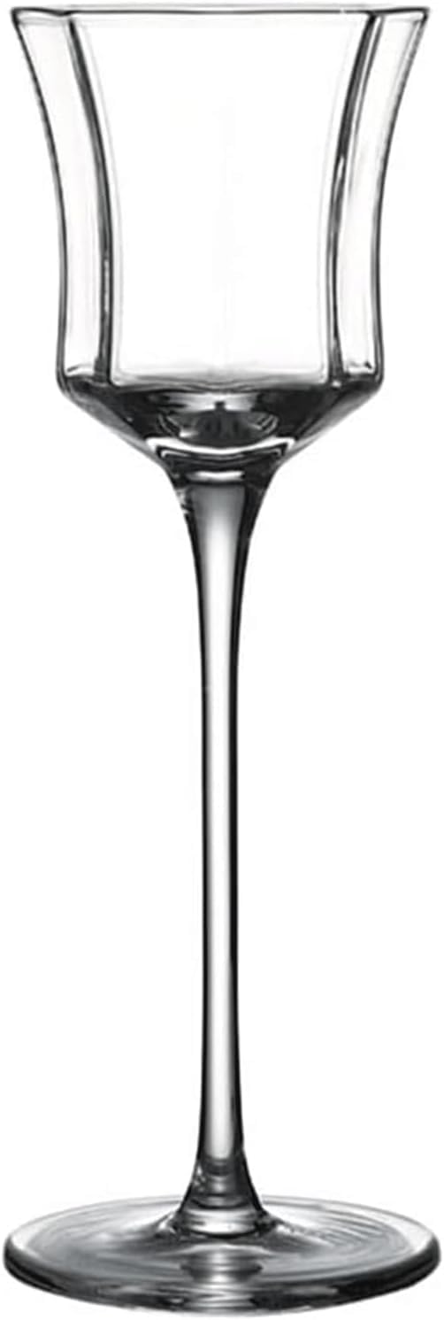 Verres de vin rouge et tasses à café en verre pour doux instants