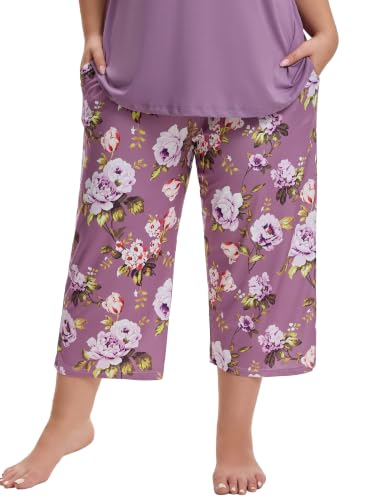 Image of Plus Size Pajamas for Women Set, Womens Plus Size Short Sleeve V Neck Capri Pants Pajama Sets with Pockets
