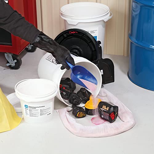 Image of PIG NiCad Battery Neutralizing Spill Kit in Bucket | Potassium Hydroxide Neutralizer | 1.7 Gallon Absorbency | KIT610