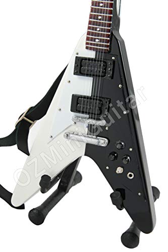 OZMiniGuitar Guitare Miniature Rudolf Schenker Flying V - Les Beatles, Paul McCartney, John Lennon, RIngo Starr, George Harrison OZMiniGuitar Guitare Miniature Rudolf Schenker Flying V