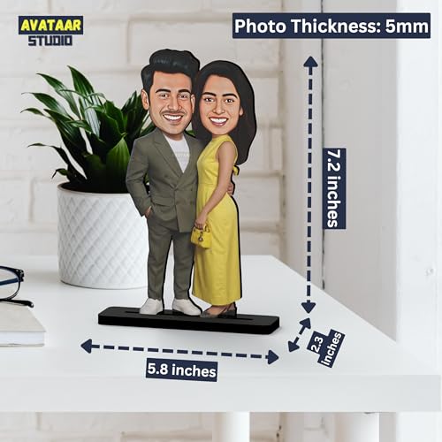 Image of Wood Rectangular Personalized Caricature Gift for Couple, 7 Inches, Tabletop Multicolor, Art Deco Style (Couple 7)