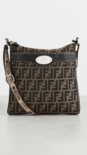 FENDI Women's Pre-Loved Shoulder Bag2
