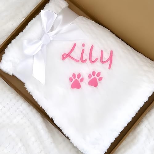 MEIEG Maßgeschneiderte Flanelldecke Für Hunde/Katzen, Personalisierte Haustierdecken Mit Namen, Besticktem Text/Symbol Bettdecken, Geschenke Für Tierliebhaber(45 * 65cm)