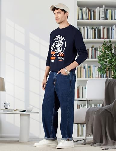 Image of Levi's Men Round Neck Cotton Sweatshirt