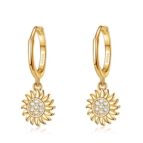 Petites boucles d'oreilles créoles clé en or 18k, le cadeau idéal