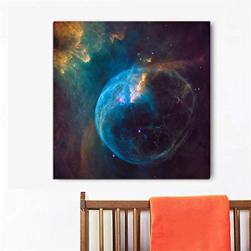 Peinture bleu noir nébuleuse univers pour créer une ambiance moderne et relaxante dans votre salon
