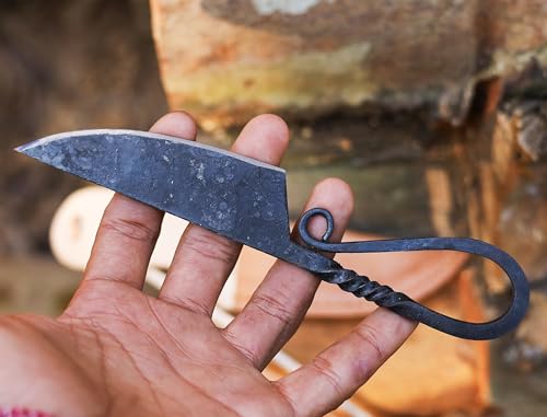 QUIKLLY Handmade Carbon Steel Pocket Hunting Knife – Hand Forged Vintage Blade with Leather Sheath, Custom Gift and EDC